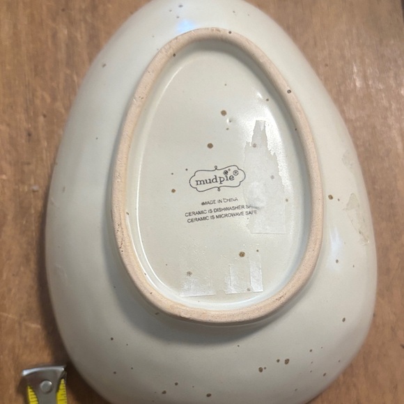 Mud Pie Speckled Egg-Shaped Ceramic Bowl - Picture 4 of 4